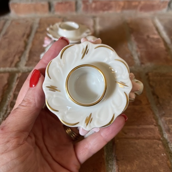 Vtg Alka Porcelain Roses Gold Trimmed Candlestick Holders - Picture 3 of 6